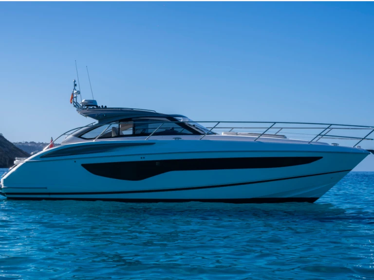Motorboat for rent Il-Gżira at the best price