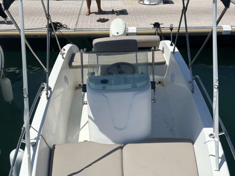 Yacht charter Antibes cheap Aquamar 17