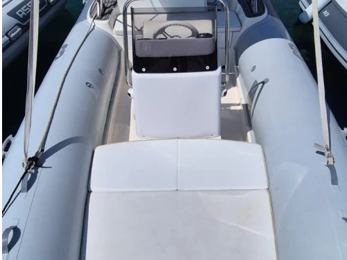 Yacht charter Sorrento cheap 19