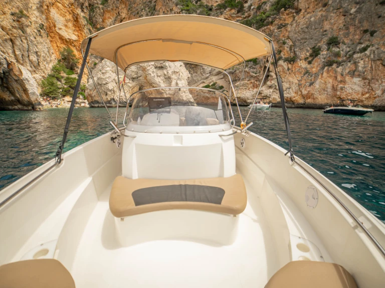 Motorboat rental with or without captain AQUA Oliva
