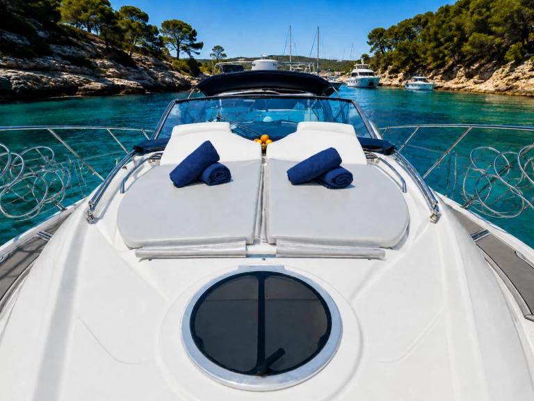 Motorboat for rent Port d'Andratx at the best price