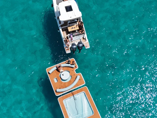 Motorboat rental with or without captain Jeanneau Mandelieu-la-Napoule