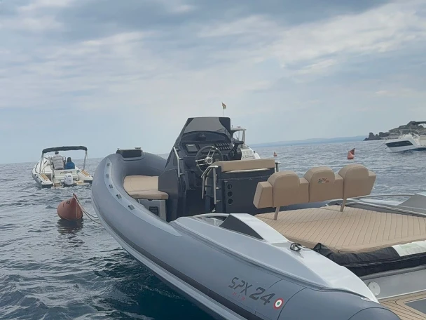 Boat rental Spx 24 sport in Catania on Samboat