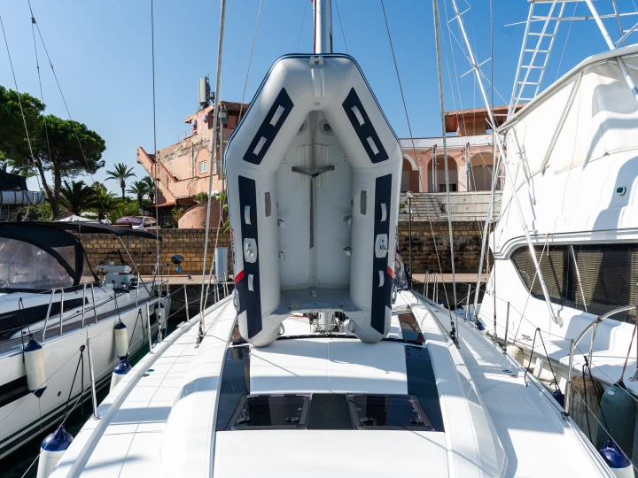 Bareboat Rental Sailboat Bénéteau with a boat licence