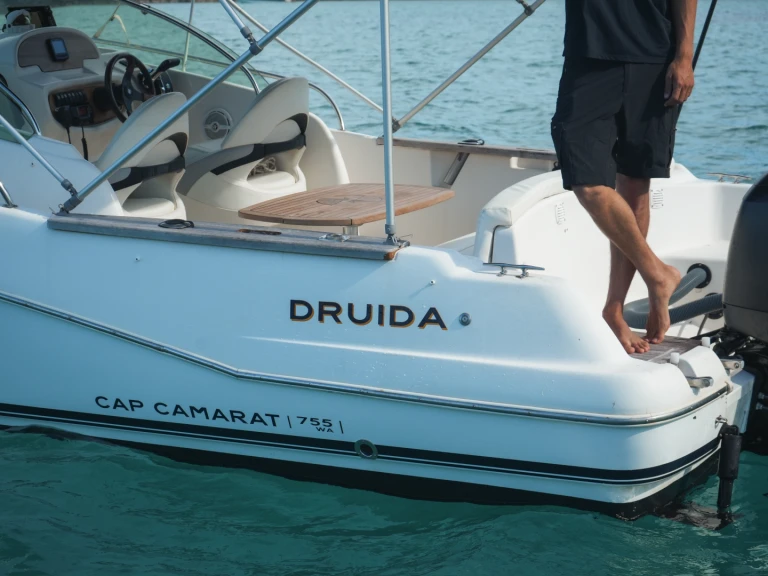Boat rental Jeanneau Cap Camarat 7.5 WA in Port d'Addaia (City) on Samboat