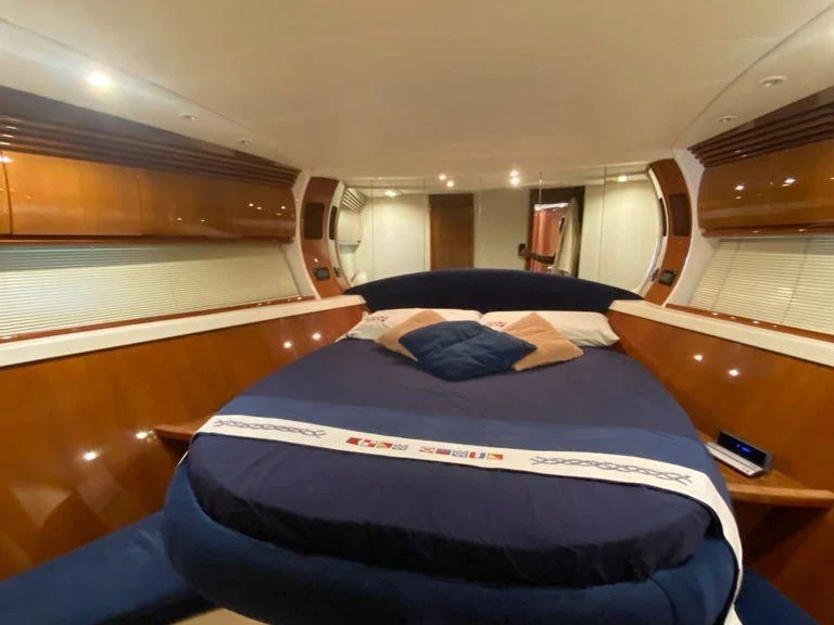 Yacht charter Castellammare di Stabia cheap RIVALE 52