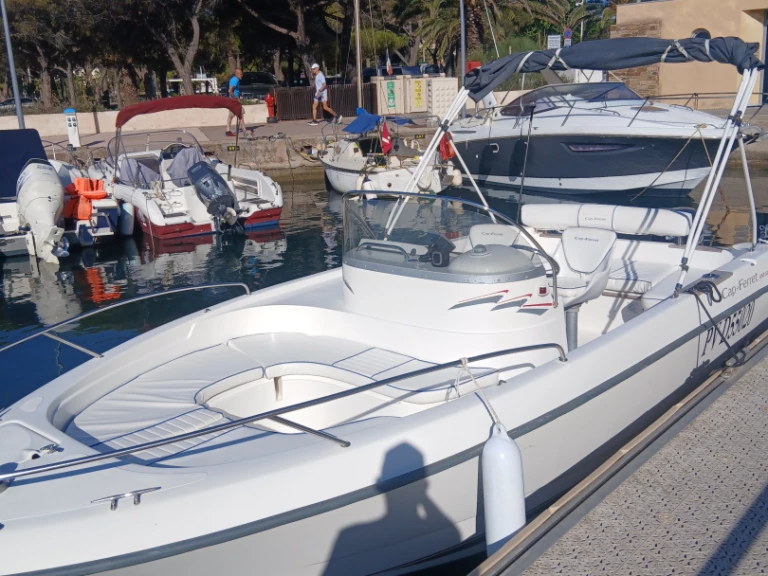 Rent a Bénéteau Cap ferret 650 Bormes-les-Mimosas