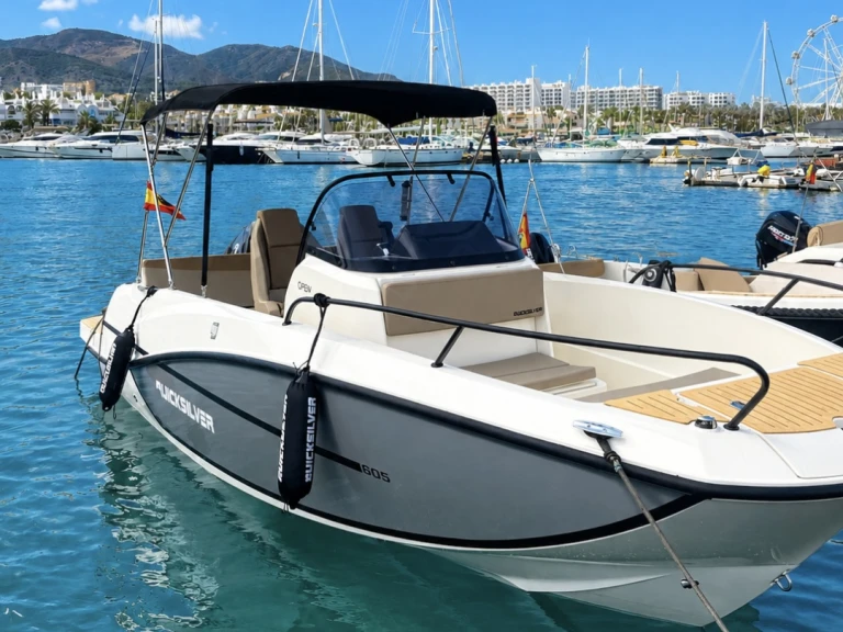 Yacht charter Benalmádena cheap Activ 605 Open