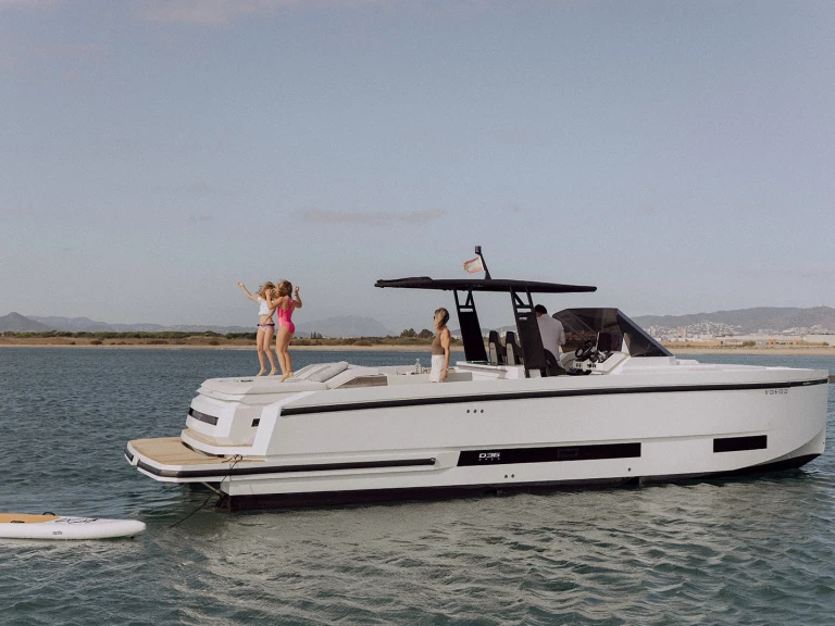 Motorboat rental with or without captain DEANTONIO YACHTS Dénia
