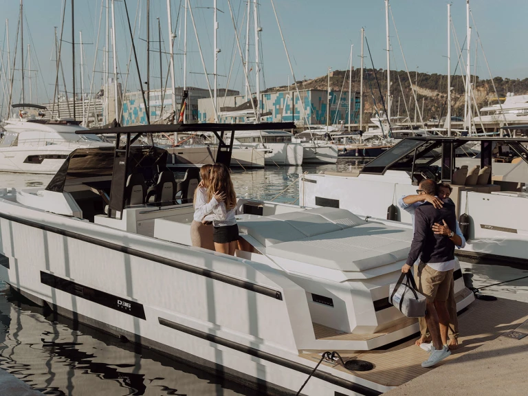 Bareboat Rental Motorboat DEANTONIO YACHTS with a boat licence