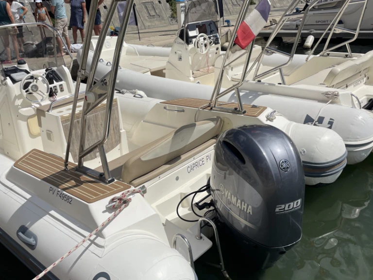 RIB rental in Argelès-sur-Mer - Capelli Tempest 700