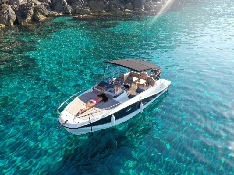 Boat rental Quicksilver Activ 755 Sundeck in Mahón on Samboat