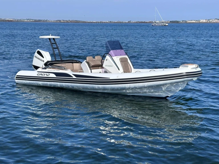 RIB rental in Mèze - Grand Boats golden line G680