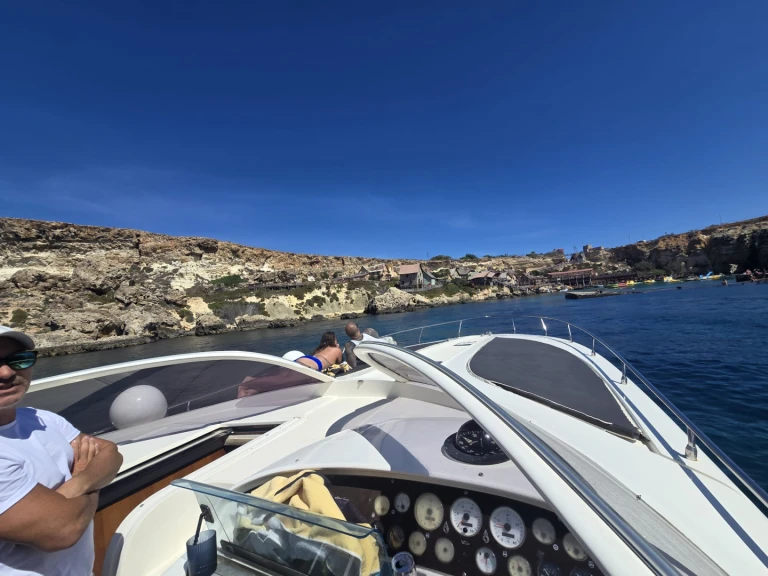 Sea Ray Sea Ray 440 Express Bridge charter bareboat or captained in  Saint Paul's Bay