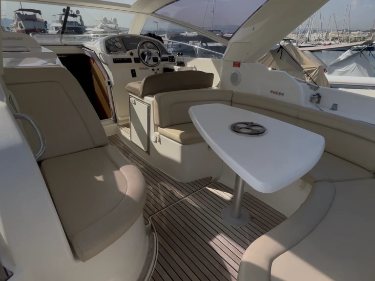 Luxury Yacht for rent Cannes at the best price