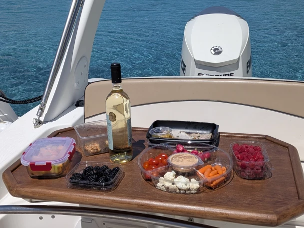Boat rental Lomac Lomac 675 IN in Porto-Vecchio on Samboat