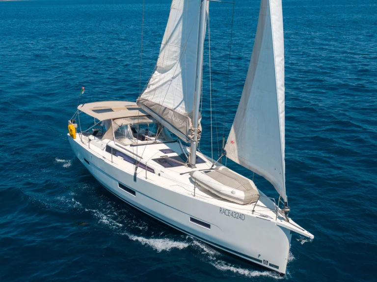 Sailboat rental with or without captain Dufour Castellammare di Stabia