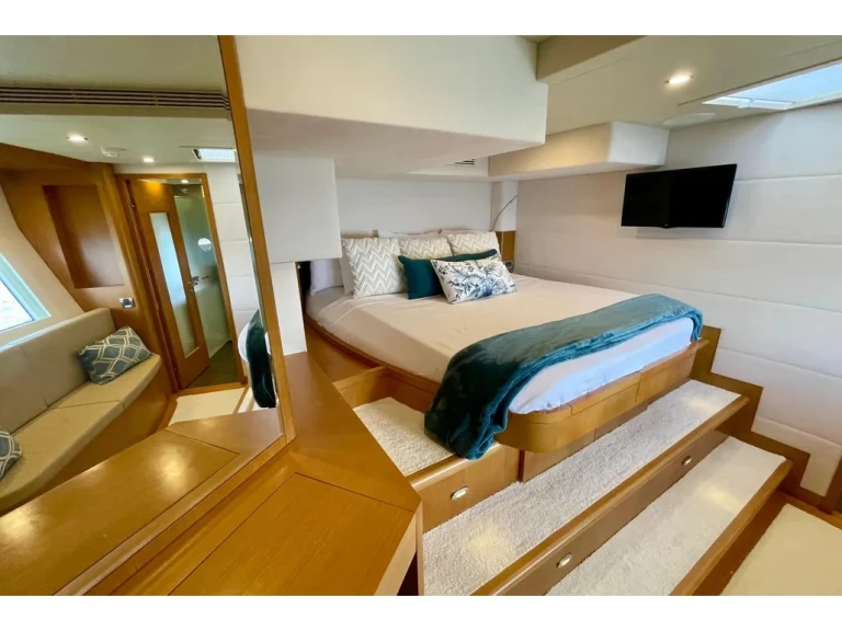 Catamaran for rent Port d'Andratx at the best price