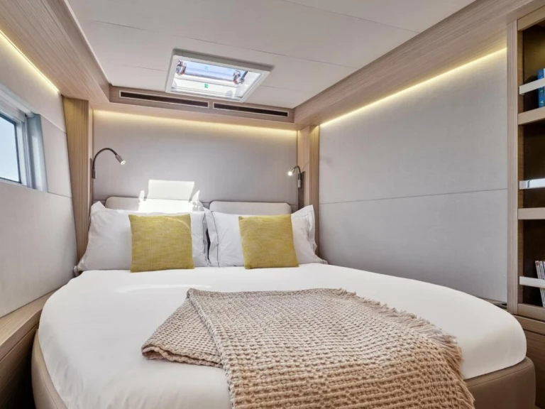 Yacht charter Le Marin cheap Lagoon 51