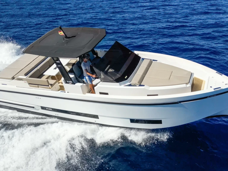 D36 De Antonio in Ibiza Town on SamBoat