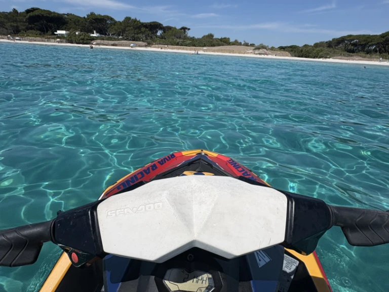 Sea-Doo Spark in Saint-Tropez on SamBoat