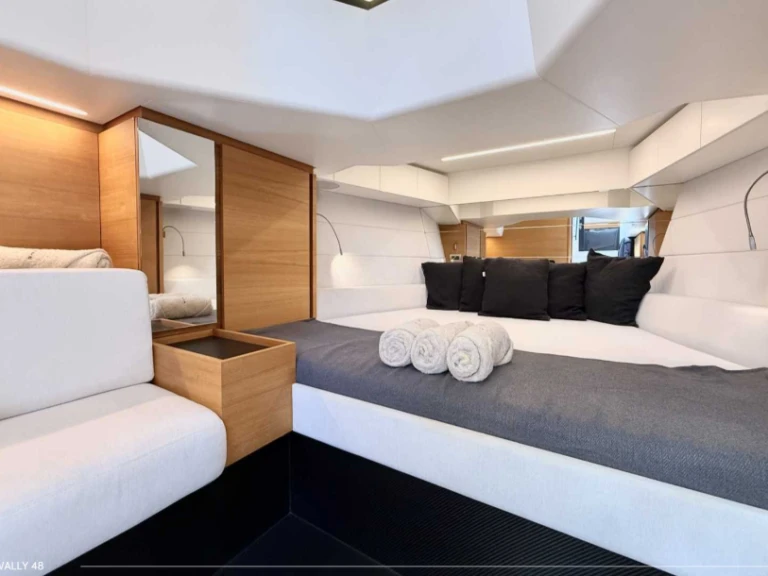 Yacht charter Ibiza Town cheap 48