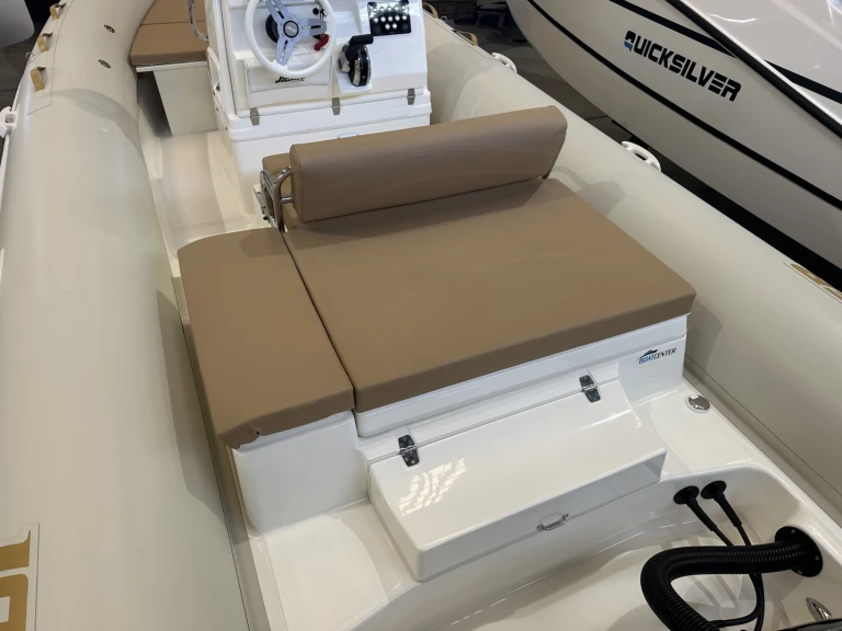 RIB rental in Setúbal - Joker Boat Coaster 650