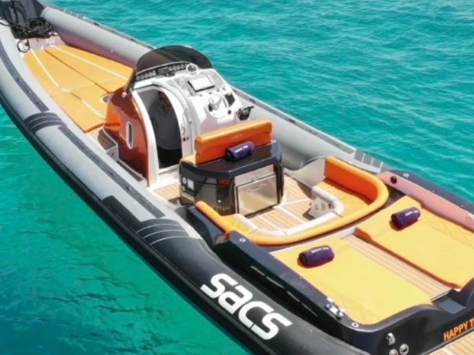 Boat rental Sacs Stratos 42 in Spain on Samboat