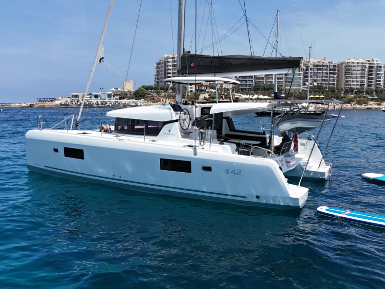 Lagoon Lagoon 42 charter bareboat or captained in  Il-Gżira