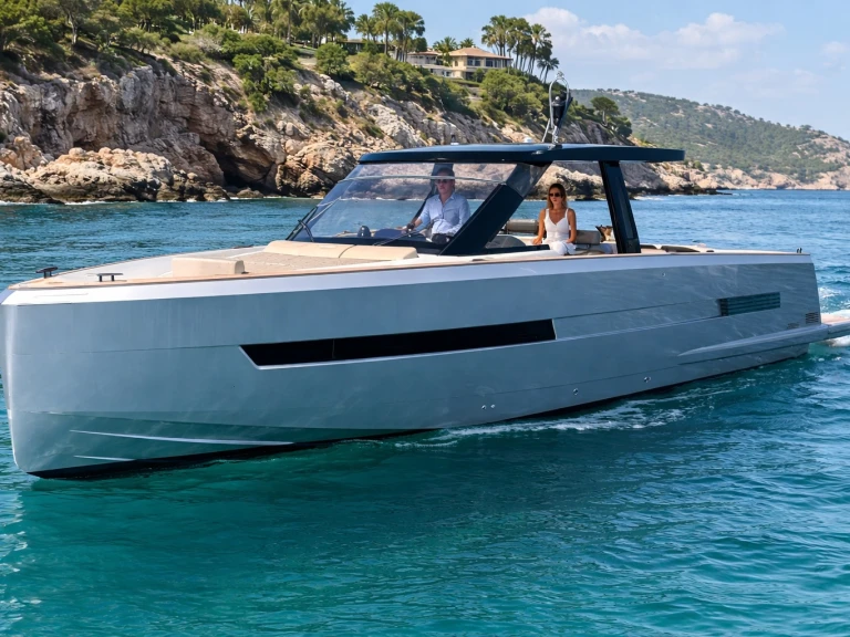 Luxury Yacht for rent Marina De Cala D'Or at the best price