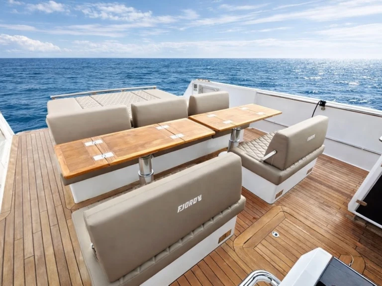 Rent a Fjord Fjord 52 Open Marina De Cala D'Or