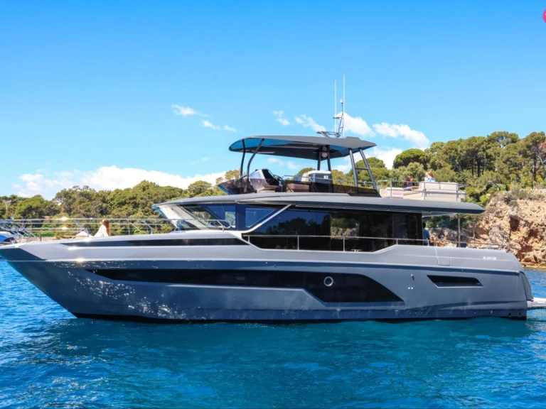 Bareboat Rental Luxury Yacht Prestige Yachts with a boat licence