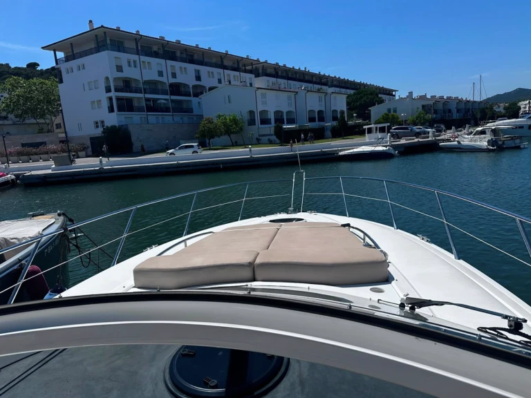 Motorboat for rent Castell-Platja d'Aro at the best price