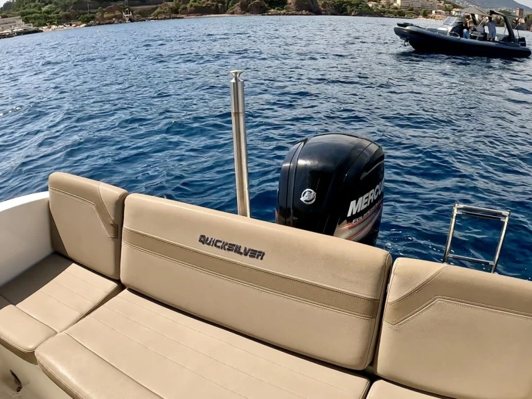 Motorboat rental with or without captain Quicksilver Antibes