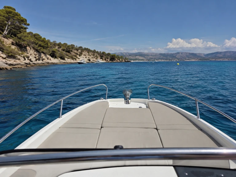 Motorboat rental with or without captain Quicksilver Mandelieu-la-Napoule