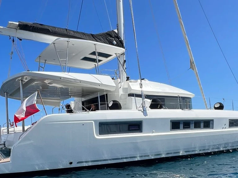 Rent a Lagoon Lagoon 50 Ibiza Town