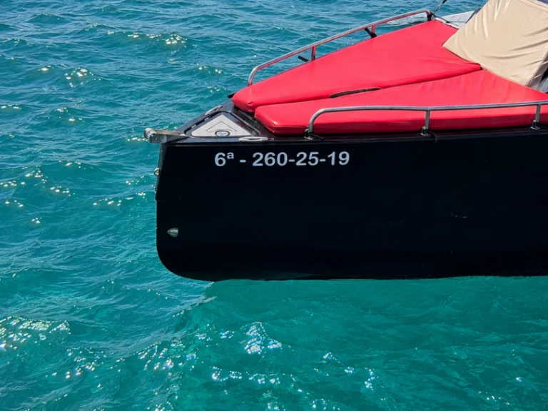 Bareboat Rental Motorboat Nuva Yatchs with a boat licence