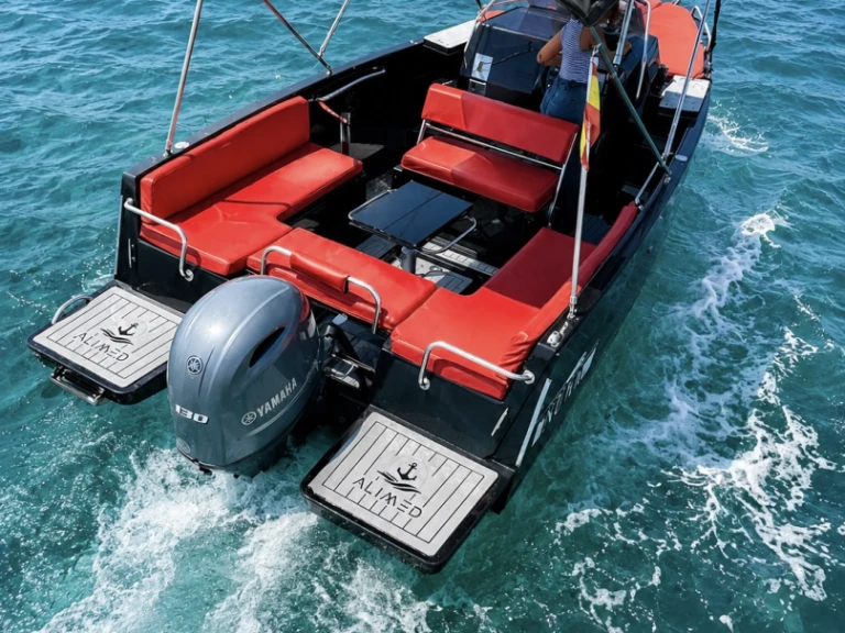 Motorboat for rent Alicante at the best price