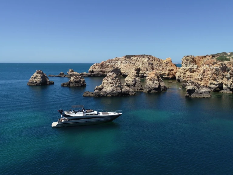 Yacht charter Villefranche-sur-Mer cheap conam 60