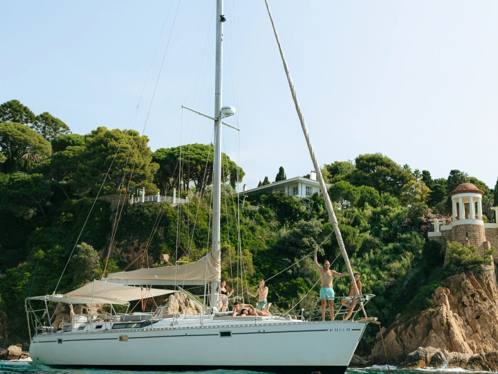 Bénéteau Oceanis 500 charter bareboat or captained in  Port de Blanes
