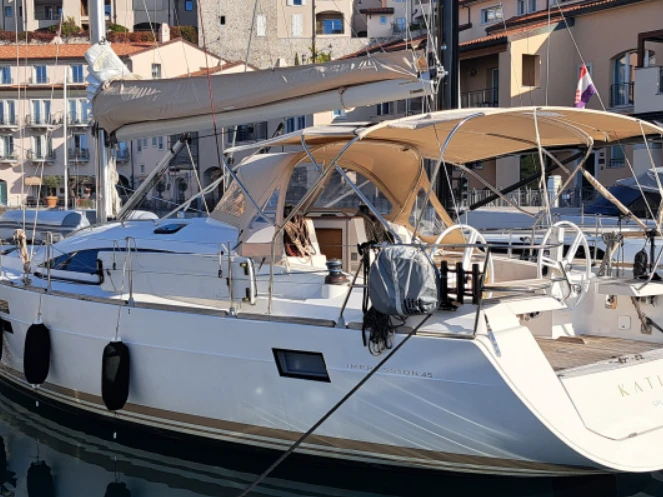 Bareboat Rental Sailboat Elan 45 Impression with a boat licence