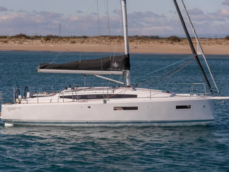 Rent a Jeanneau Sun Odyssey 380 Hyères