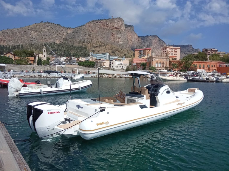Yacht charter Taormina cheap Wave 27