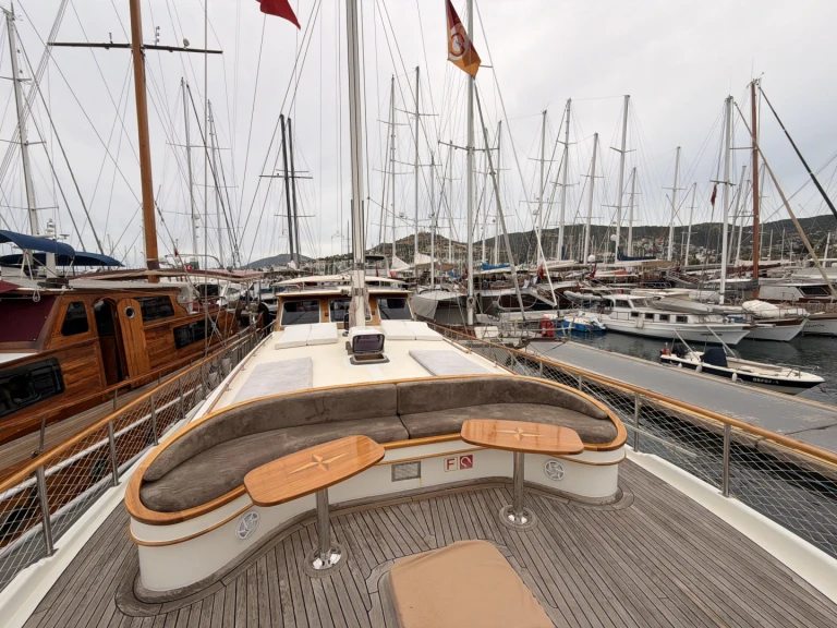Sailboat for rent Bodrum at the best price