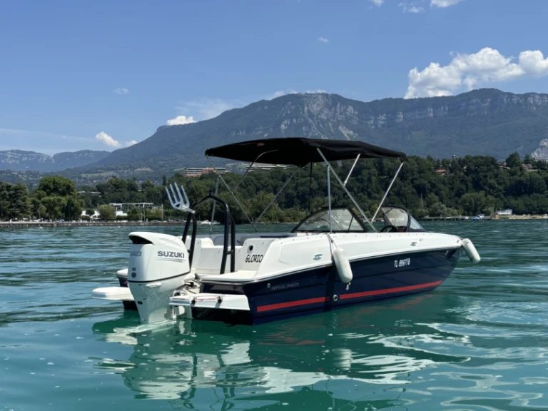 Bayliner Element E7 charter bareboat or captained in  Aix-les-Bains