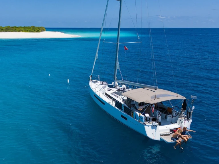 Rent a Jeanneau Sun Odyssey 490 Malé