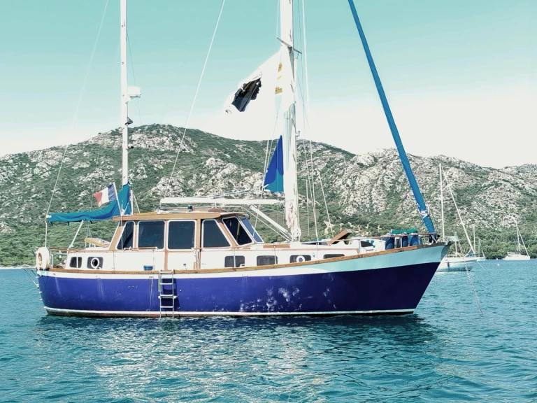 Sailboat rental in Saint-Florent - Nautitech Nautitech 395