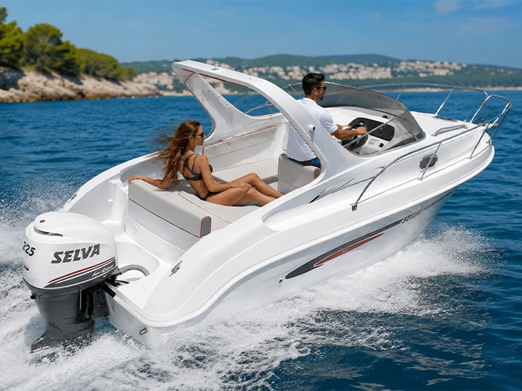Bareboat Rental Motorboat Selva-Marine with a boat licence