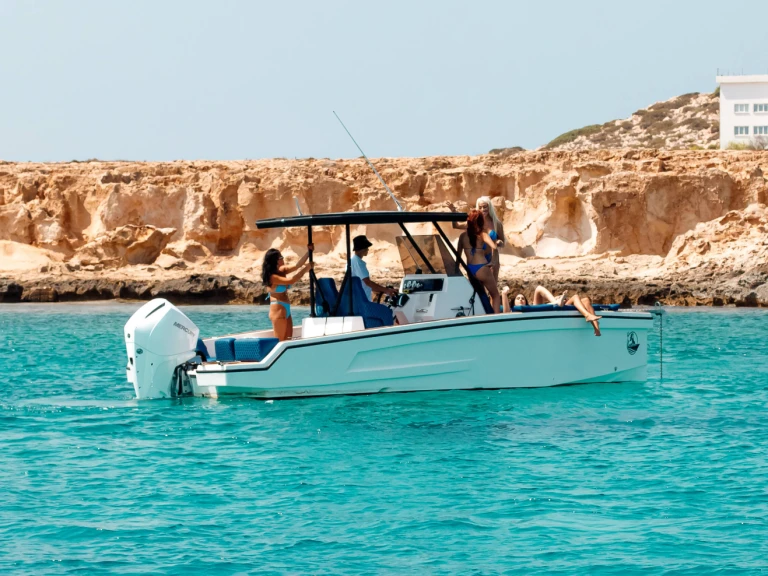 Motorboat rental in Ayia Napa Marina - Poseidon21 Eros25