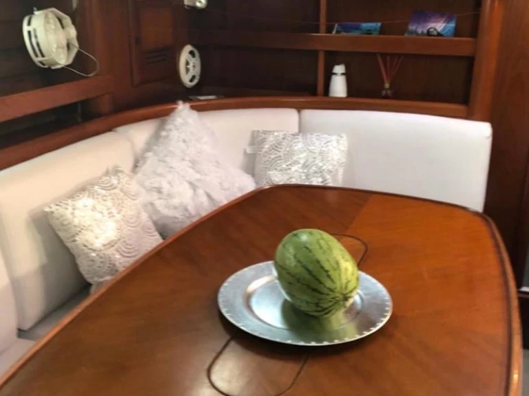 Rent a Bénéteau Oceanis 50 Cartagena